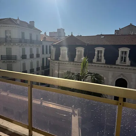 Location, Terrace, 2 Bedrooms Apartment