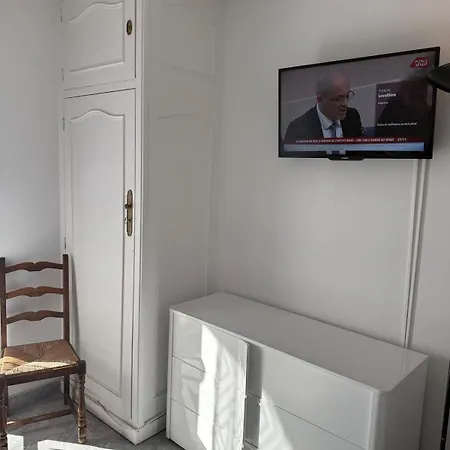 Location, Terrace, 2 Bedrooms Apartment *